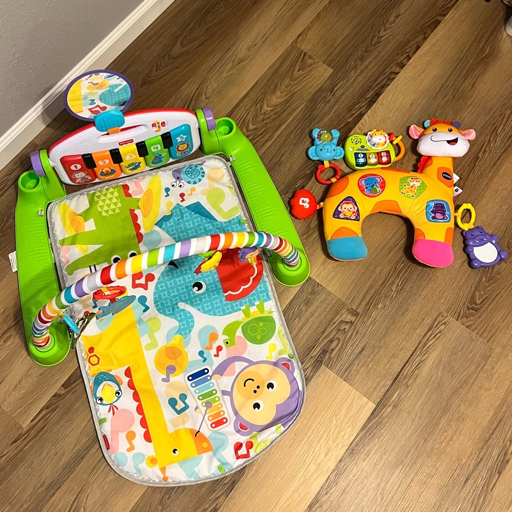 Baby Play Gym + Tummy Time Toy 0+ Months